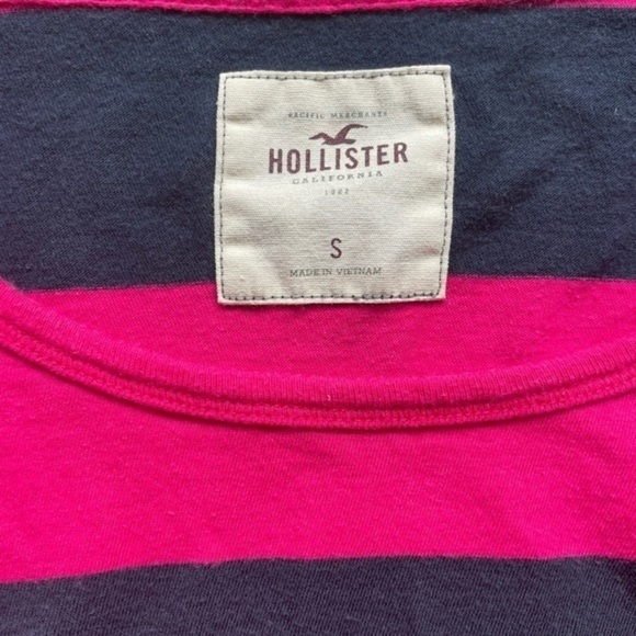 Hollister top - Small - Picture 4 of 10